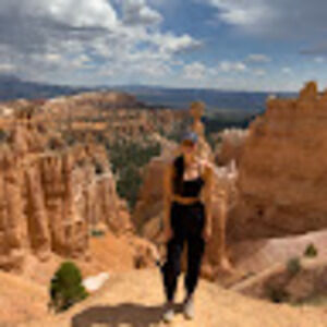 Meet your Posher, Emily